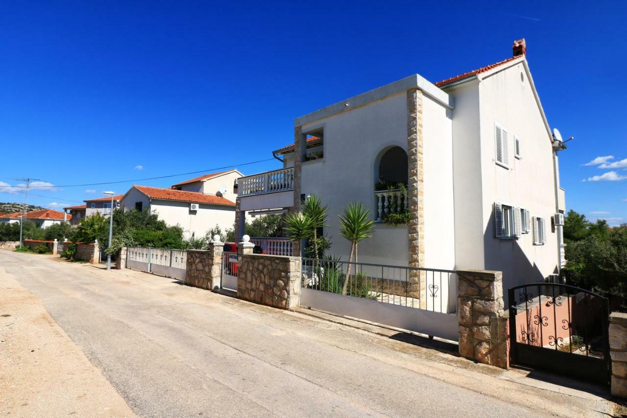 Apartments Sladana 제제라 외부 사진